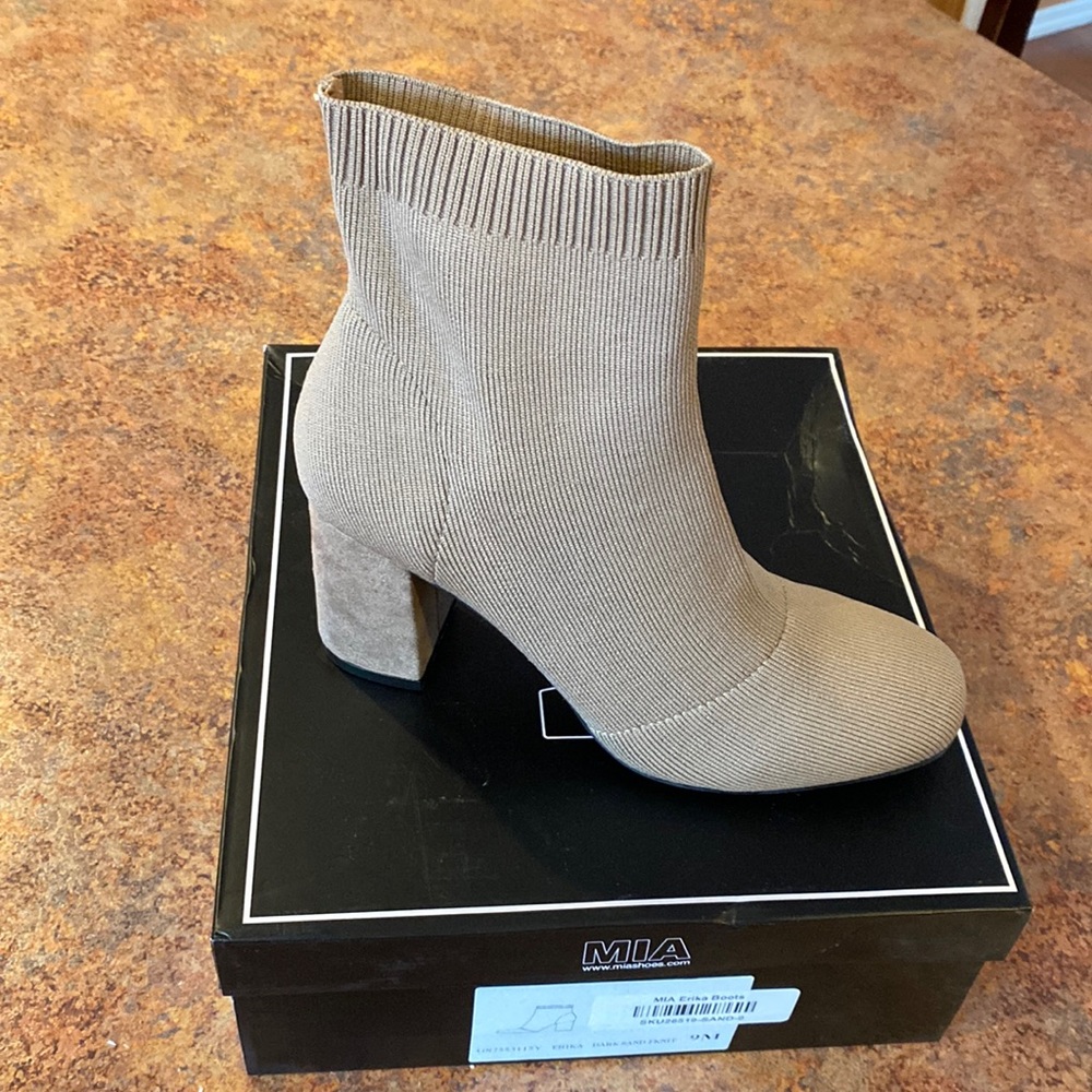 MIA Erika boots